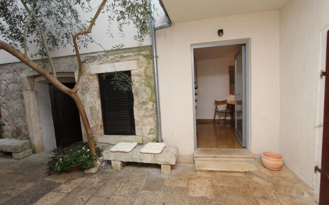 Apartment Marjanovic