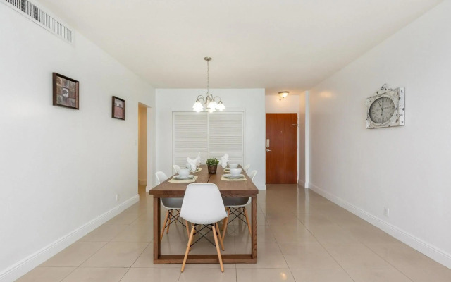 The Tides Ocean Luxury Suites