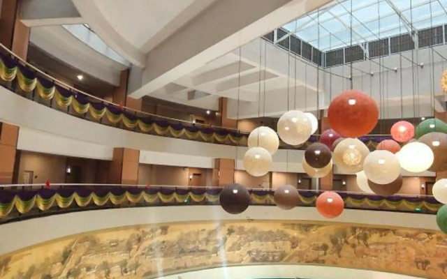 Oriental Scenery Hotel