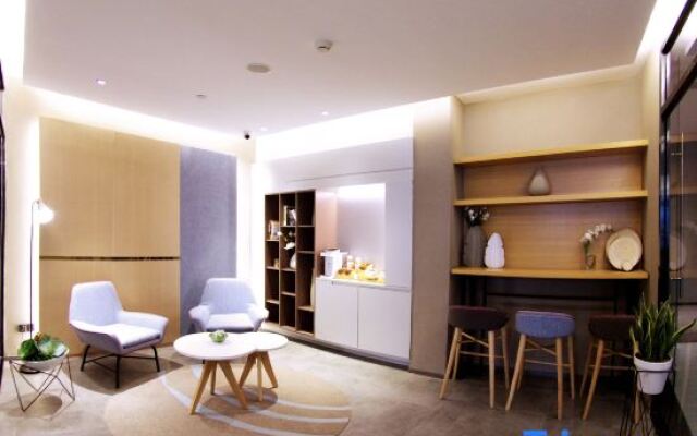 Home Inn Beijing Changping Tiyuguan