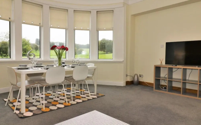 Greenlees Clubhouse 3 bed - Cambuslang