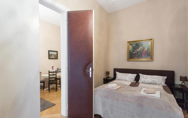 Urban Downtown City Center Apartments