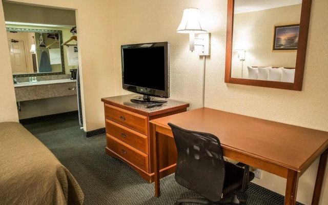 Quality Inn Elizabeth City near University