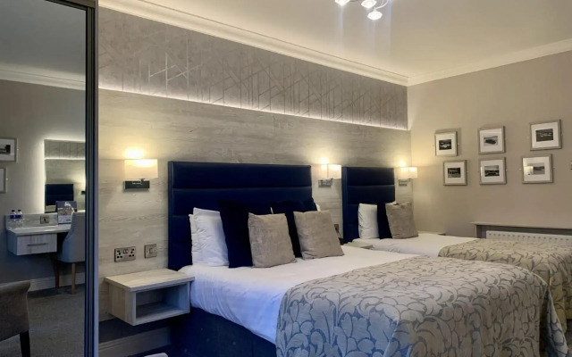 Mill Park Hotel