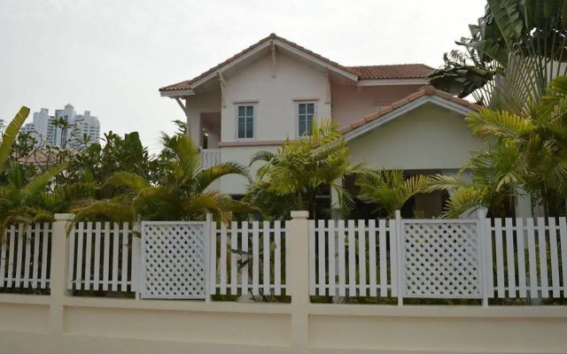 Villa Simon en Villa Anja