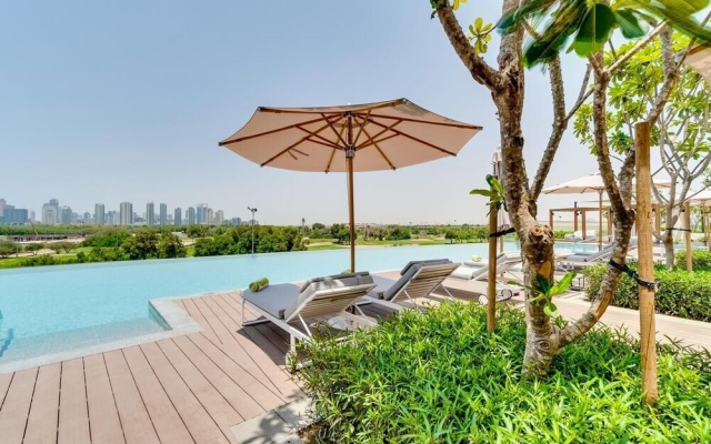 LuxBnB VidaResidences GolfCourseView3BDR