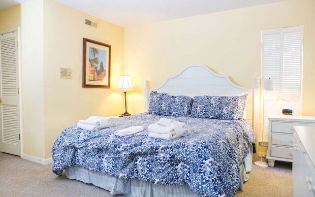 South Beach Lane 47 by RedAwning