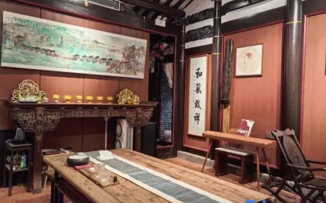 Xiaohe Chinese Inn (Chaozhou Ancient City Paifang Street)