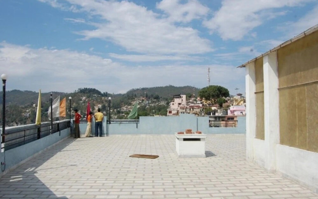 Goroomgo Lalit Homestay Almora