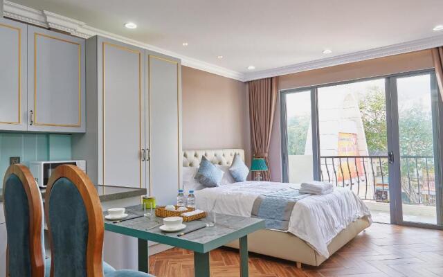 The Alcove Apartments