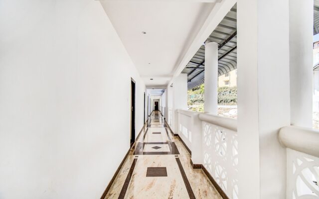 FabHotel Kurunji Meridian