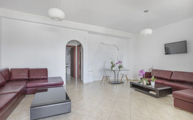 Sea View Residence