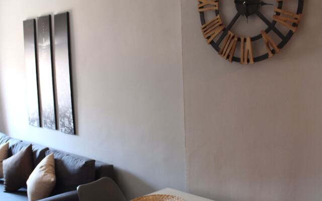 Apartamento Dolmen el Romeral