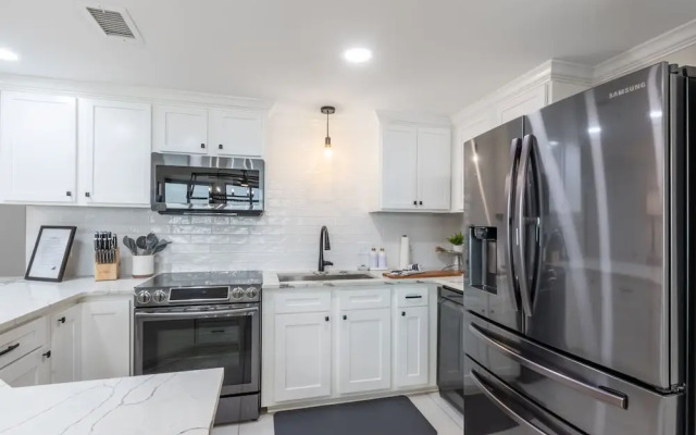 Phoenix X 1403 3 Bedroom Condo