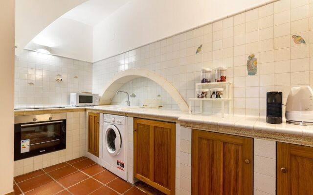 3409 Casa del Vico by Barbarhouse