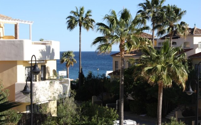 Nice Apartment Near Beach