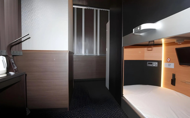Sejour Inn Capsule