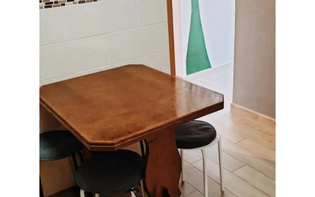 Roots Hostel
