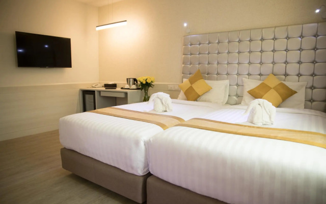 Justice Hotel
