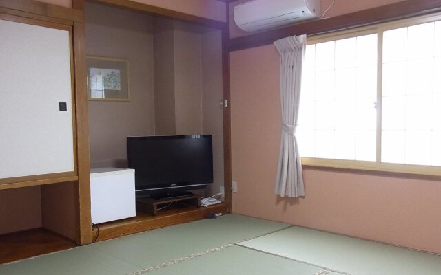 New Mondo Hotel