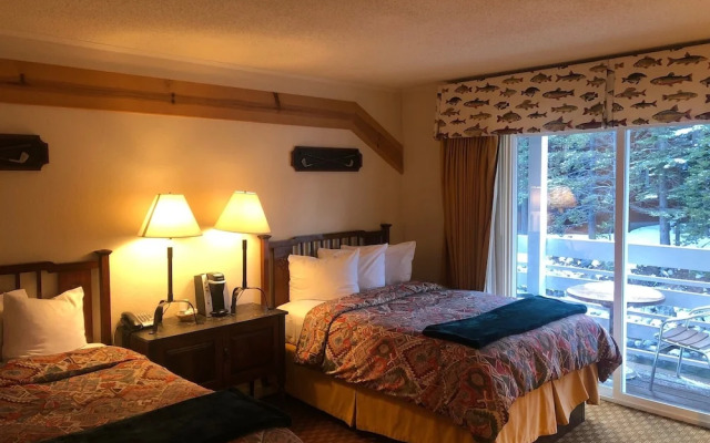 River Ranch Lodge & Restaurant