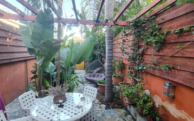 Sylvias Antique House