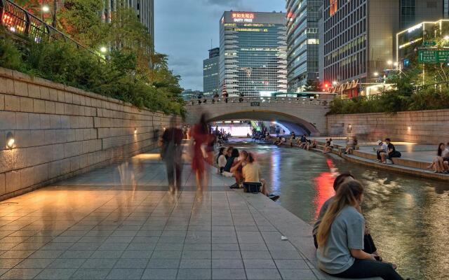 Lumia Hotel Myeongdong