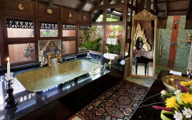 Mercure Mandalay Hill Resort
