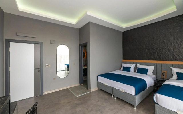 Melanj Airport Hotel