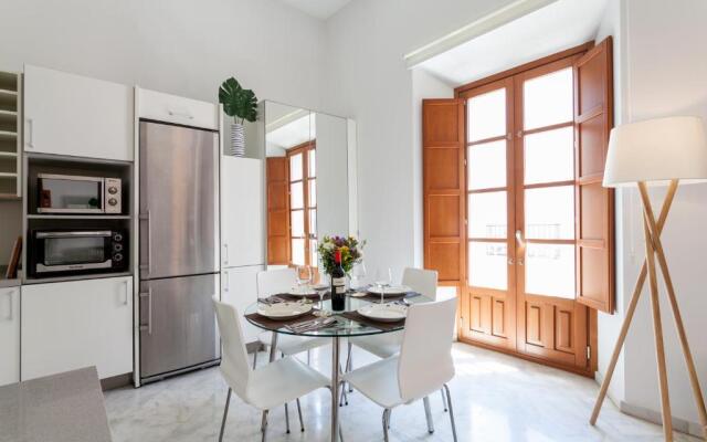 Luxury Rooftop - Space Maison Apartments