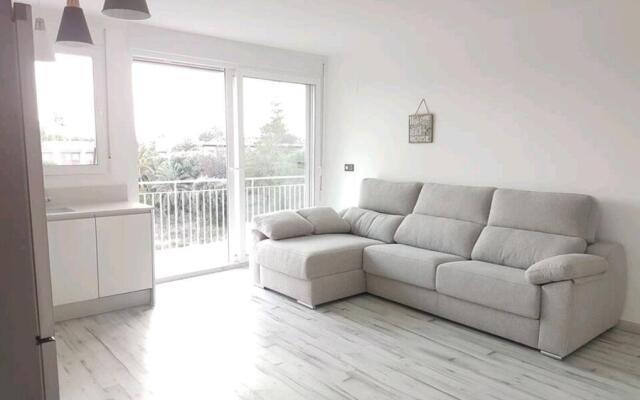 Lovely Beach House with Terrace San Juan Alicante