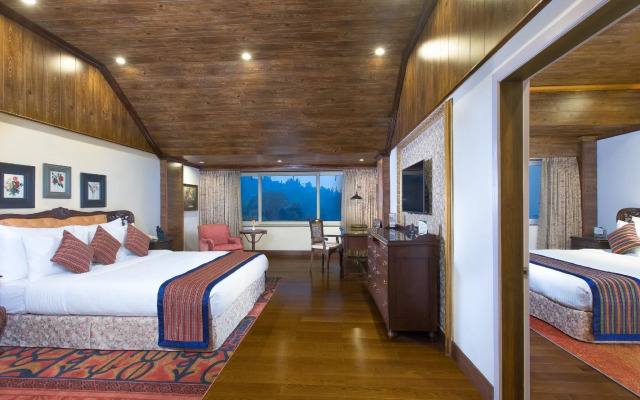 MAYFAIR Himalayan Spa Resort