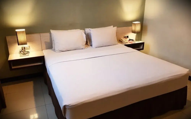 N3 Hotel Zainul Arifin