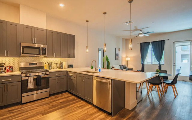 KB - Scottsdale Grand