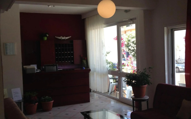 Zefyros Hotel