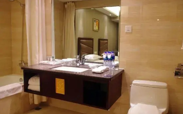 Glory Grand Hotel