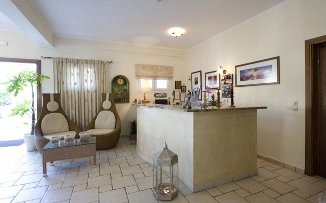 Ostria Hotel
