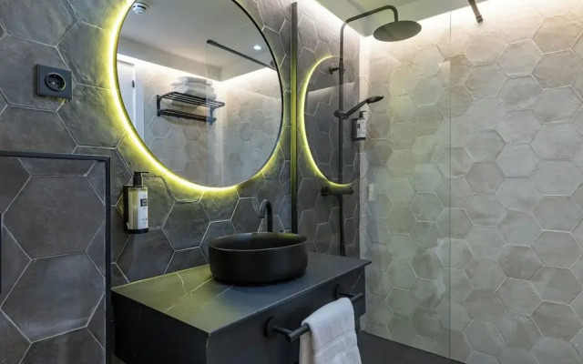 HA Aparthotel Retiro Suites