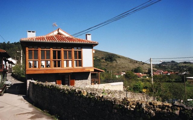 Casa de Aldea La Pumariega