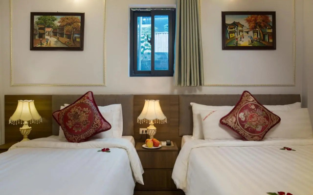 Camel City Hotel