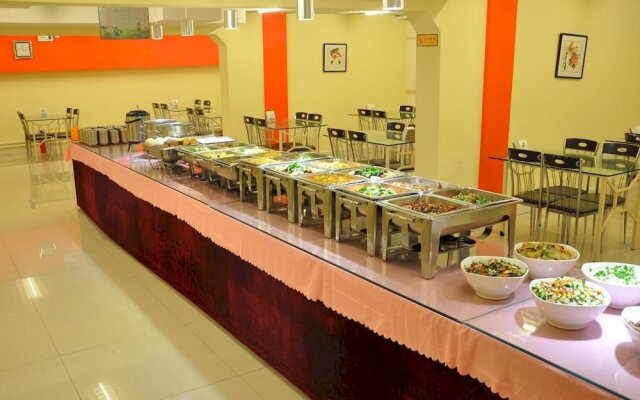 Hejia Hotel (Beijing Baiyun Road Fuxing Hospital)