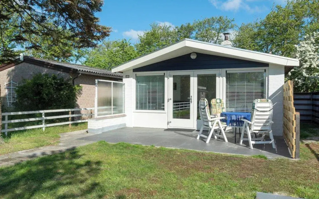 Beach House in Callantsoog Near Scenic Beach
