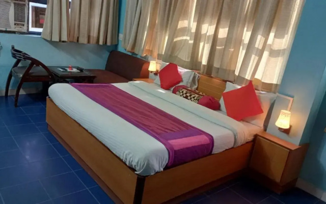Hotel Veersarthak Residency