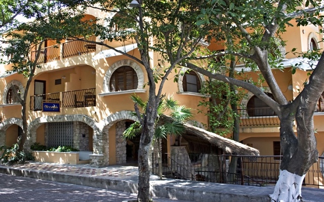 Moongate Mayan Riviera