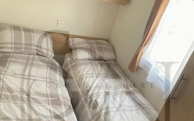 3 bed Static Caravan Lyons Winkups