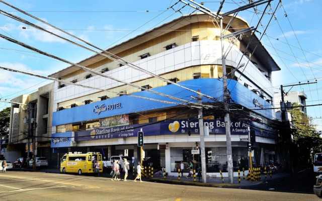 Gran Prix Hotel & Suites Cebu