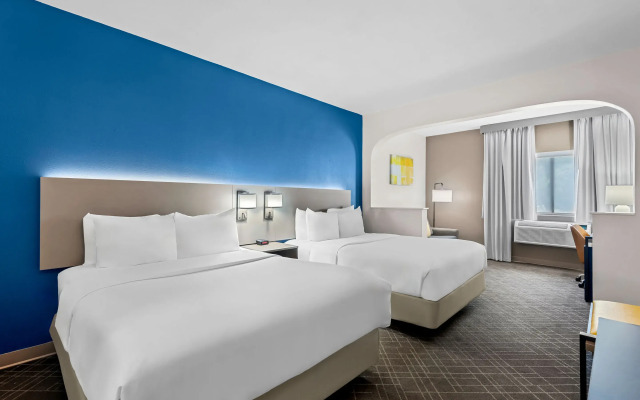 Comfort Suites Denver North - Westminster