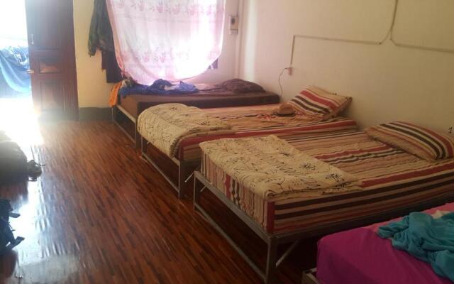 yummy bagpackers hostel