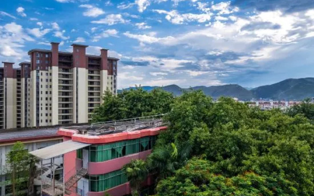 Yuanmou Hostel