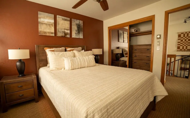Alpenglow Three Bedroom Two Bath XL A16